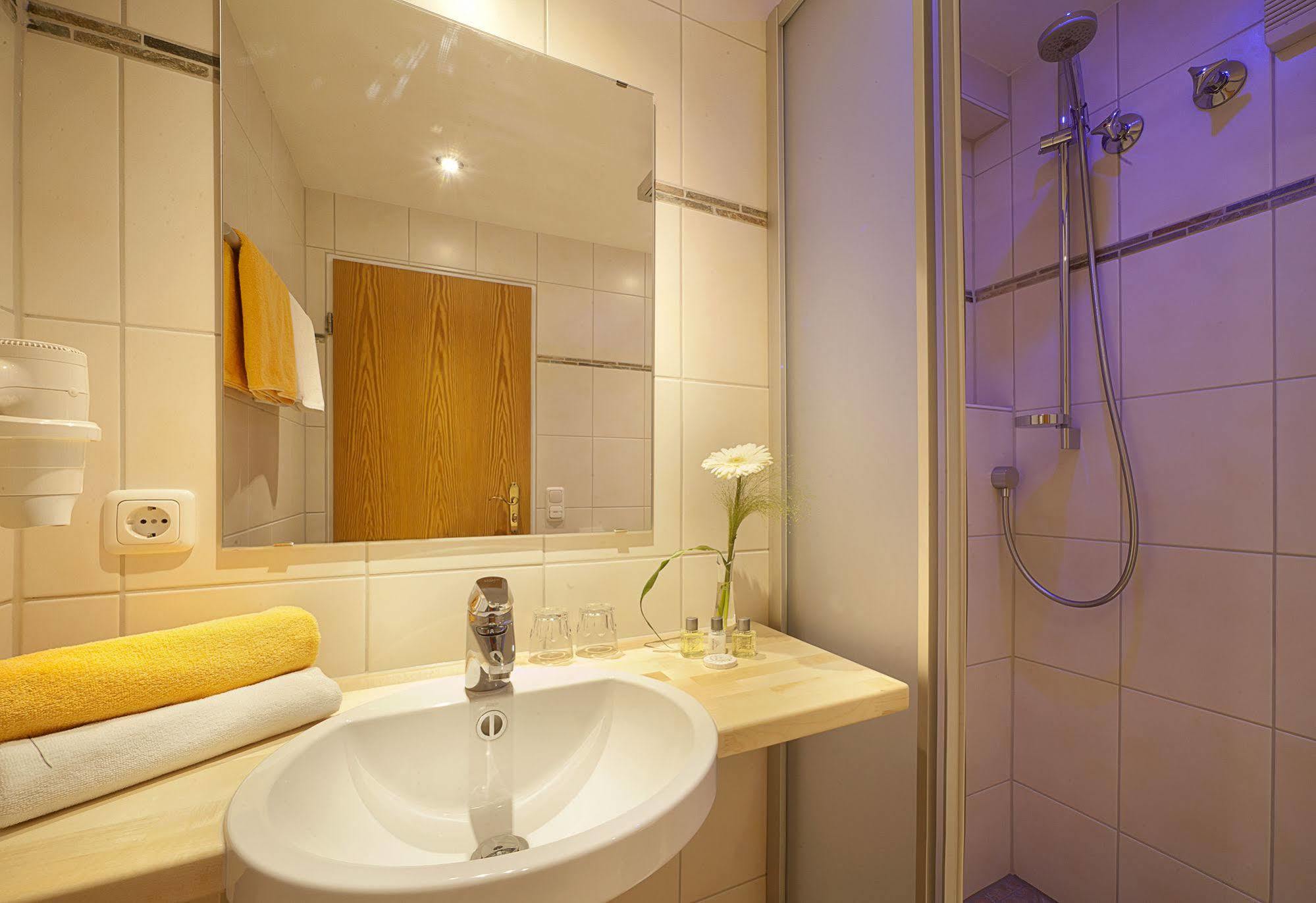 שוונגאו Landhotel Huberhof מראה חיצוני תמונה